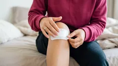 Pensos ou ar fresco: 5 mitos sobre a cicatrização de feridas em que ainda acreditamos