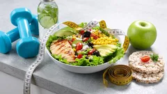 Recupere a sua silhueta ideal e reduza o inchaço: 3 bebidas e 2 regras